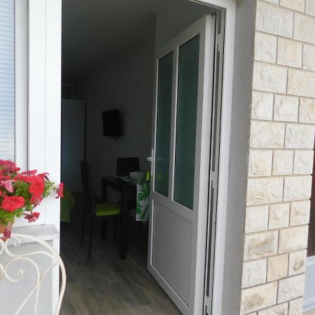 Studio Apartman Jojo Apartman Zengg Kültér fotó
