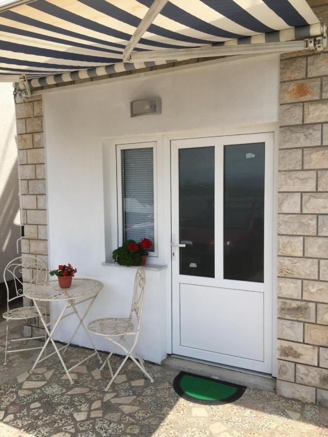 Studio Apartman Jojo Apartman Zengg Kültér fotó